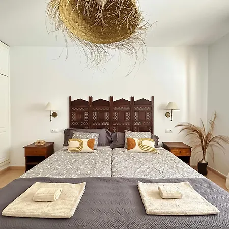 House Boho Palm With Private Heated Pool And Garden, 3 Bedrooms, Wi-fi * Corralejo