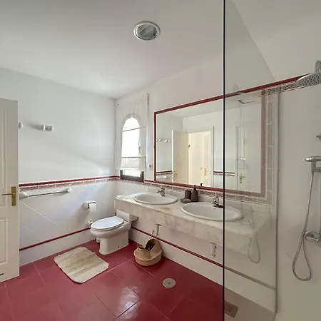 Villa House Boho Palm With Private Heated Pool And Garden, 3 Bedrooms, Wi-fi Corralejo